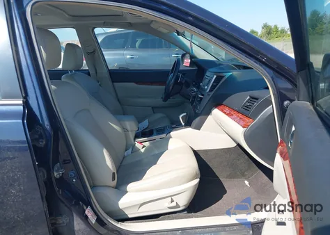 2012 Subaru Legacy 2.5I Limited z USA, uszkodzony, nr VIN 4S3BMBK63C3009241